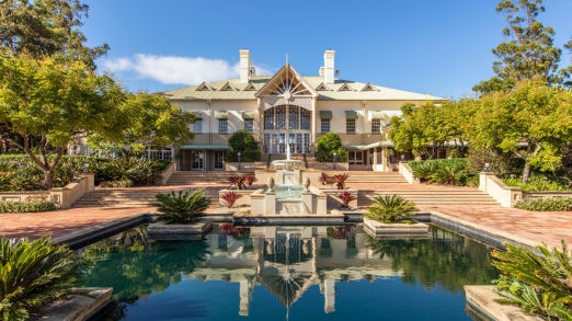 Sanctuary Cove - Exterior