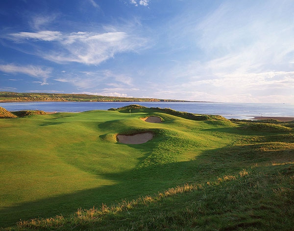 Lahinch Golf Club by Aidan Bradley