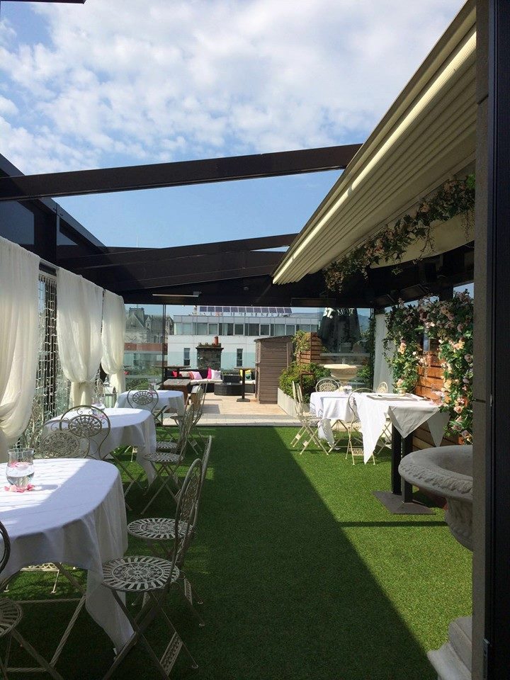 Merchant - roof garden