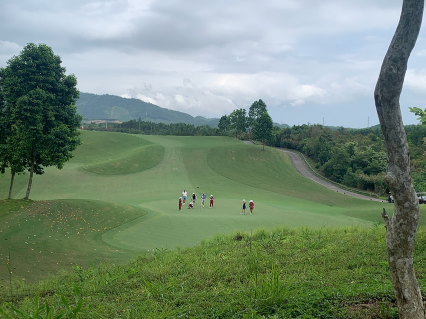 <h2>2023 Asia Golf Cruise</h2>17 Nights | 5 Rounds | Tokyo - Singapore | April 18 - May 5