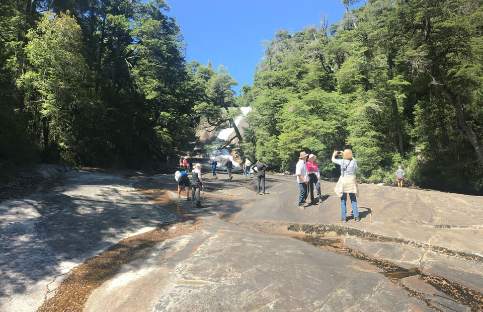 <h2>The Best of Argentina Escorted 2018</h2>11 Nights in Patagonia & Buenos Aires | 6 Rounds | January 15 – 26